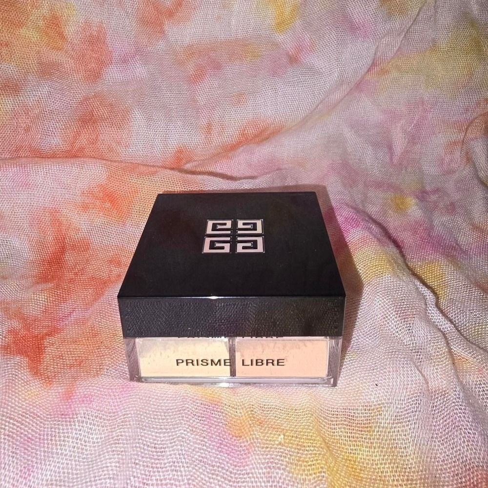 Givenchy Prisme Libre Loose Powder 5 Popeline Mimosa 4-in-1 Mat-Finish Radiance